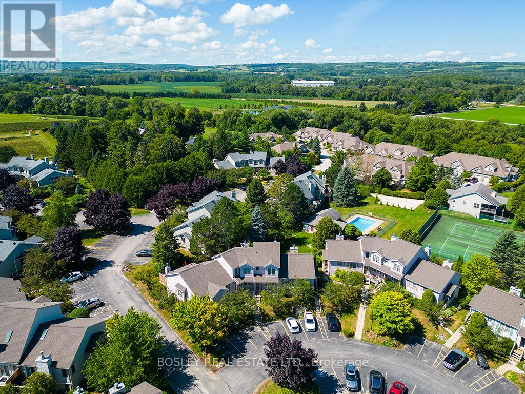 113 - 150 Victoria Street S, Blue Mountains, Ontario  N0H 2P0 - Photo 4 - X12367006