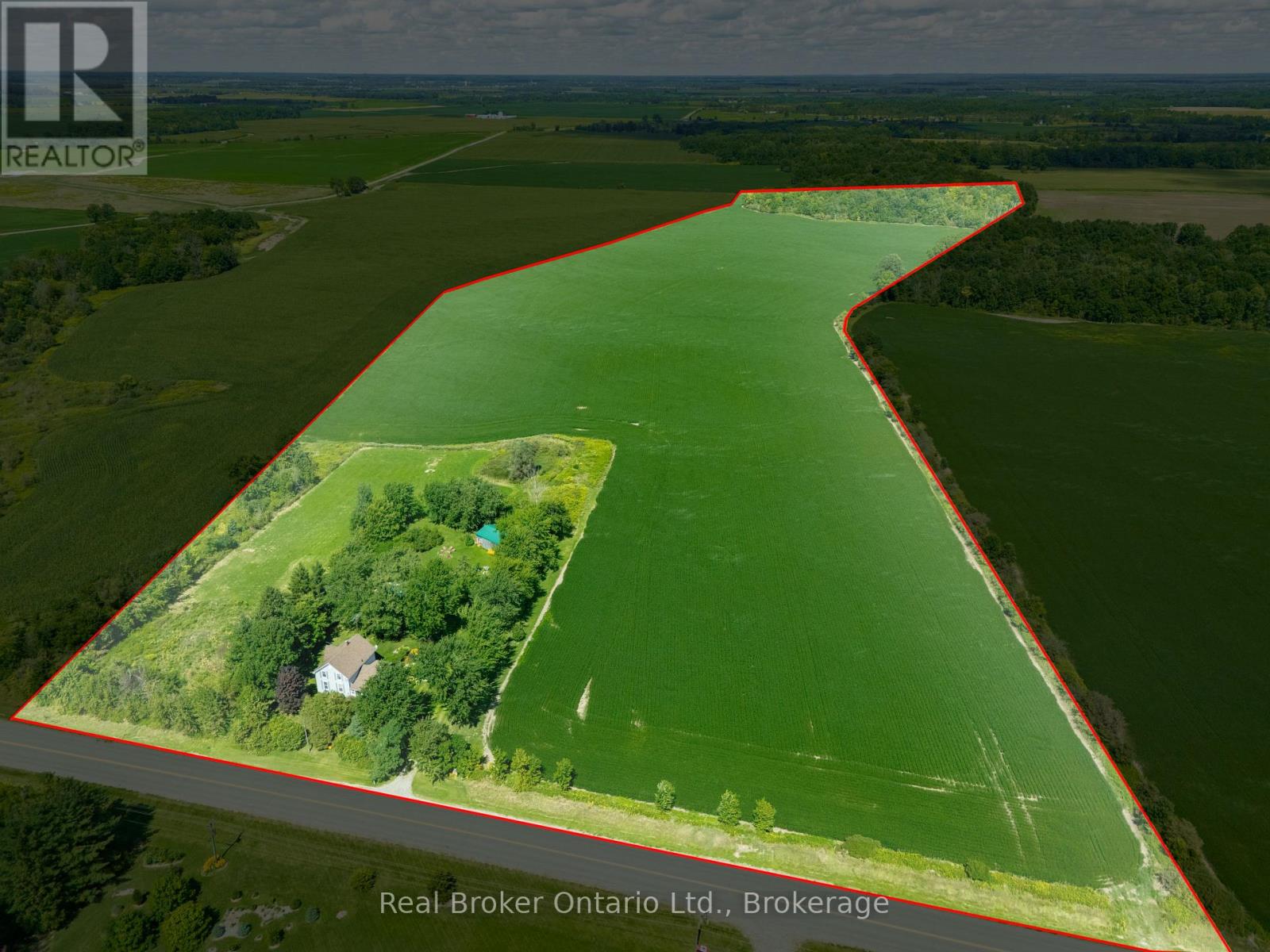 21266 Thames Road, Southwest Middlesex, Ontario  N0L 1A0 - Photo 1 - X12367061