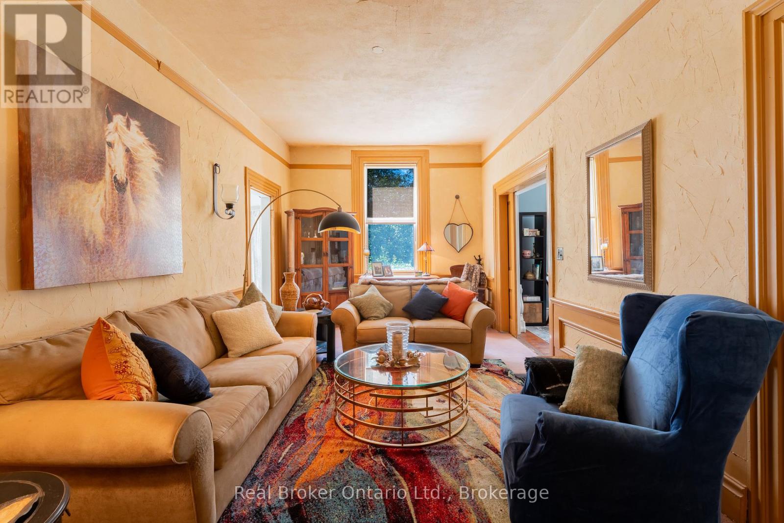 21266 Thames Road, Southwest Middlesex, Ontario  N0L 1A0 - Photo 21 - X12367064