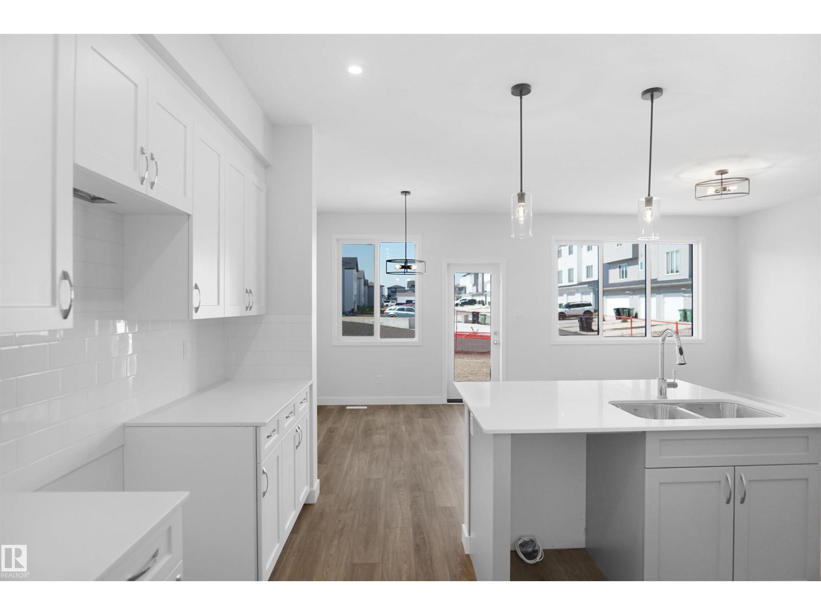 17420 7 St Ne, Edmonton, Alberta  T5Y 4E7 - Photo 17 - E4447084