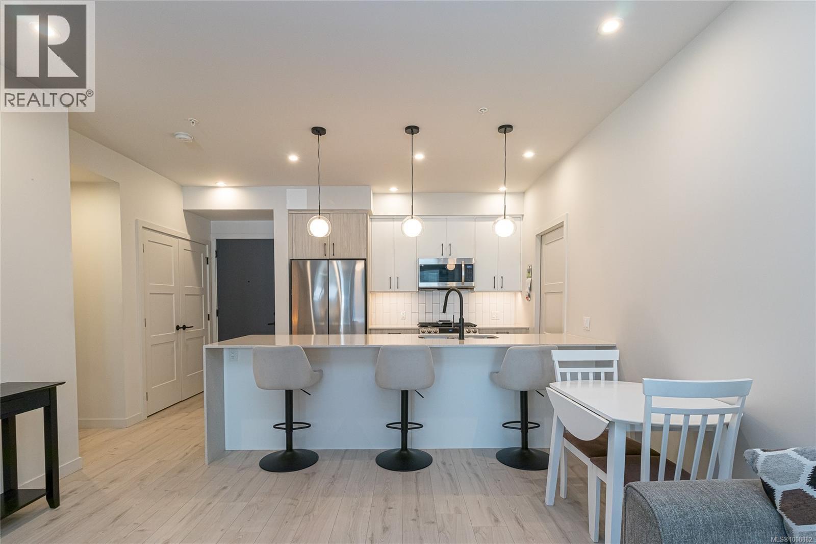 208 958 Pharoah Mews, Langford, British Columbia