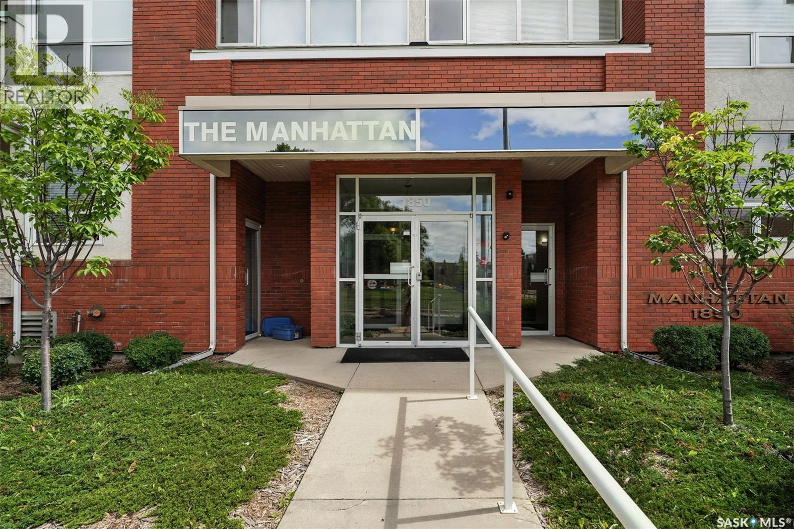 Property at 210 1850 Main STREET image 1
