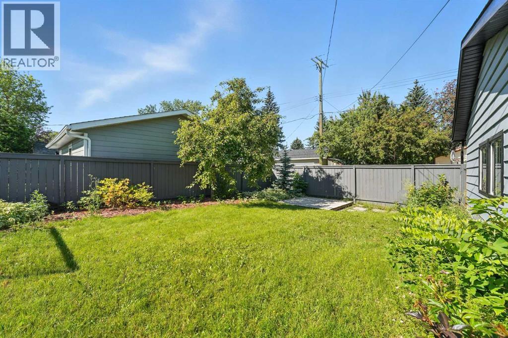 227 Parkside Way Se, Calgary, Alberta  T2J 3Z3 - Photo 28 - A2251671
