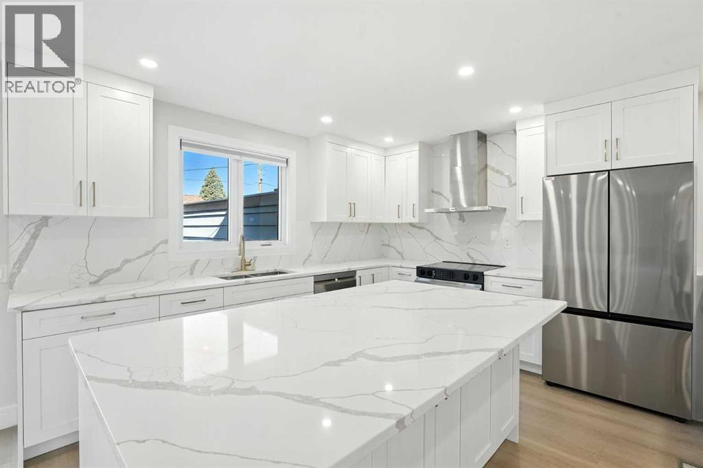 227 Parkside Way Se, Calgary, Alberta  T2J 3Z3 - Photo 8 - A2251671