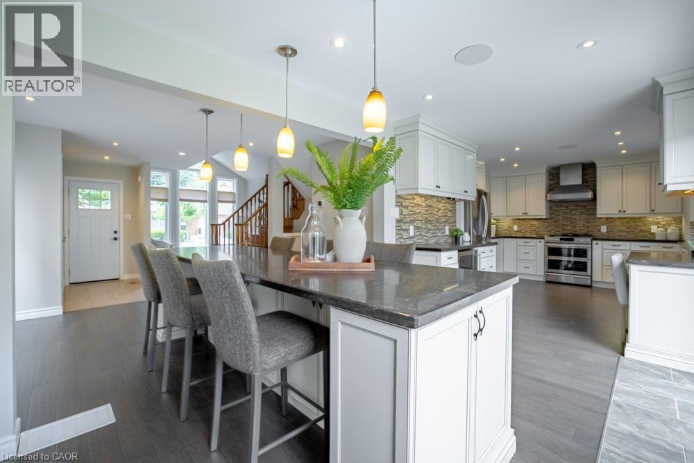 5161 Ridgewell Road, Burlington, Ontario L7L 6N7 - Photo 13 - 40761698