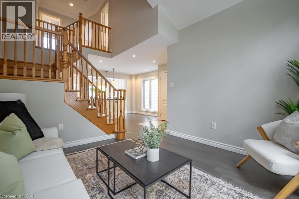 5161 Ridgewell Road, Burlington, Ontario L7L 6N7 - Photo 5 - 40761698