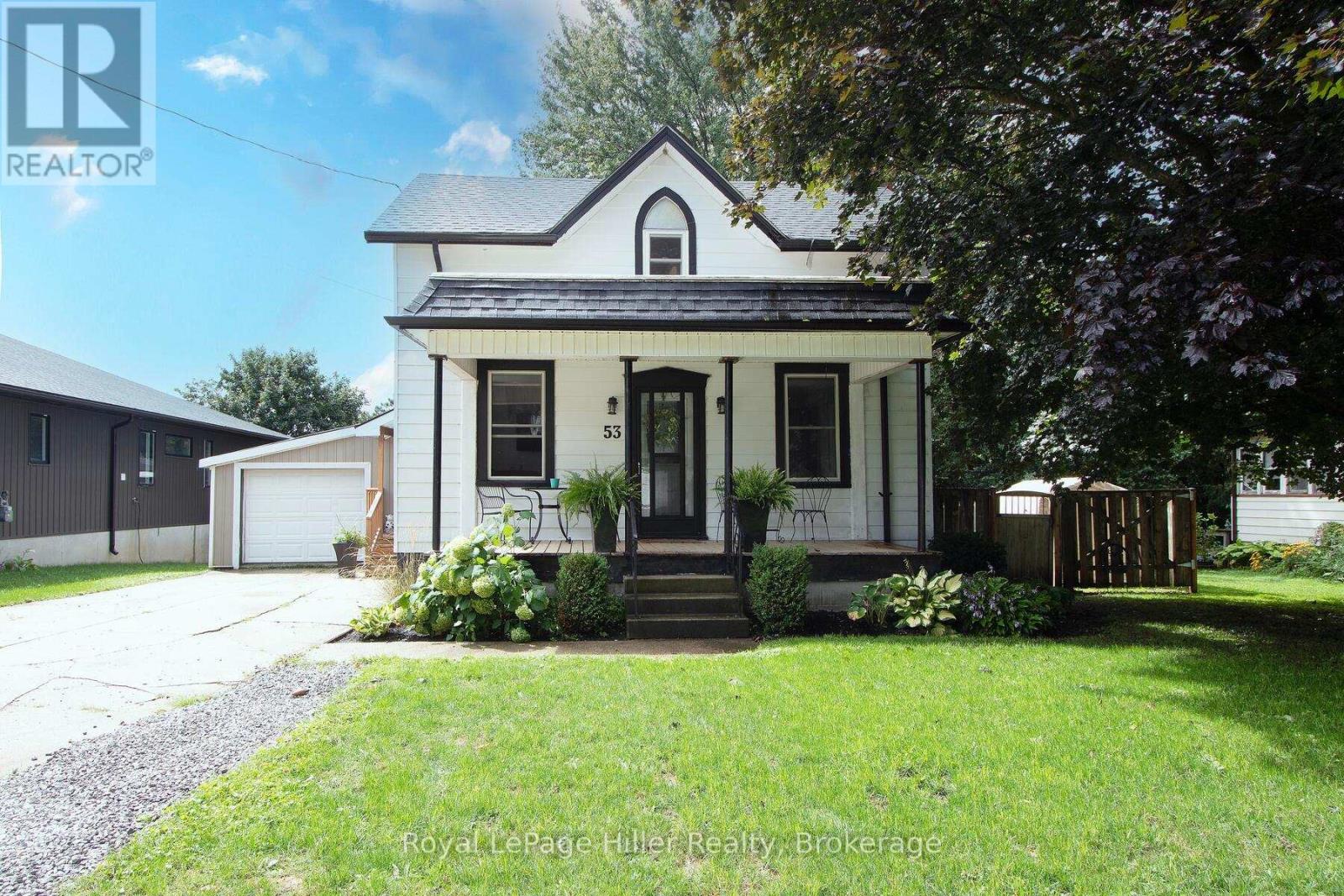53 George Street E, Huron East, Ontario  N0K 1W0 - Photo 2 - X12367073
