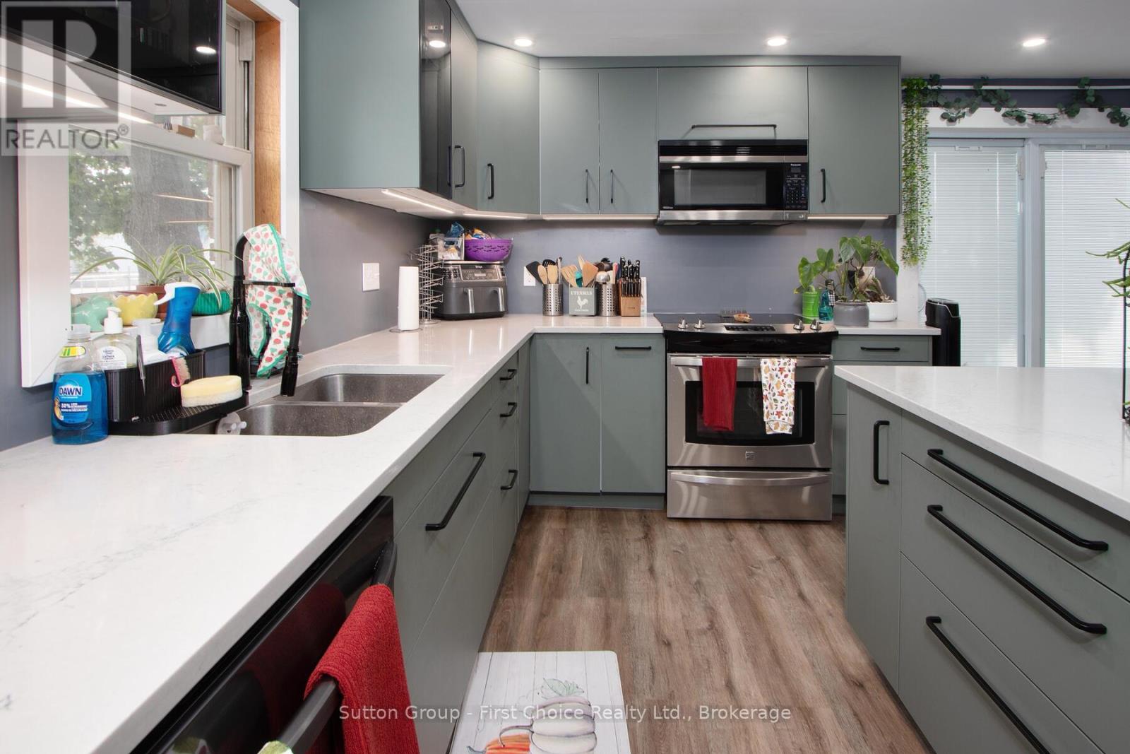 27 Arthur Street, West Perth, Ontario  N0K 1N0 - Photo 11 - X12367086