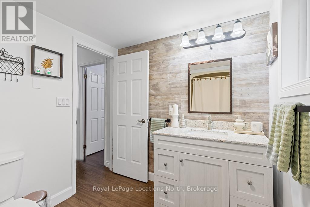 163 John Street, Meaford, Ontario  N4L 1W7 - Photo 22 - X12367166