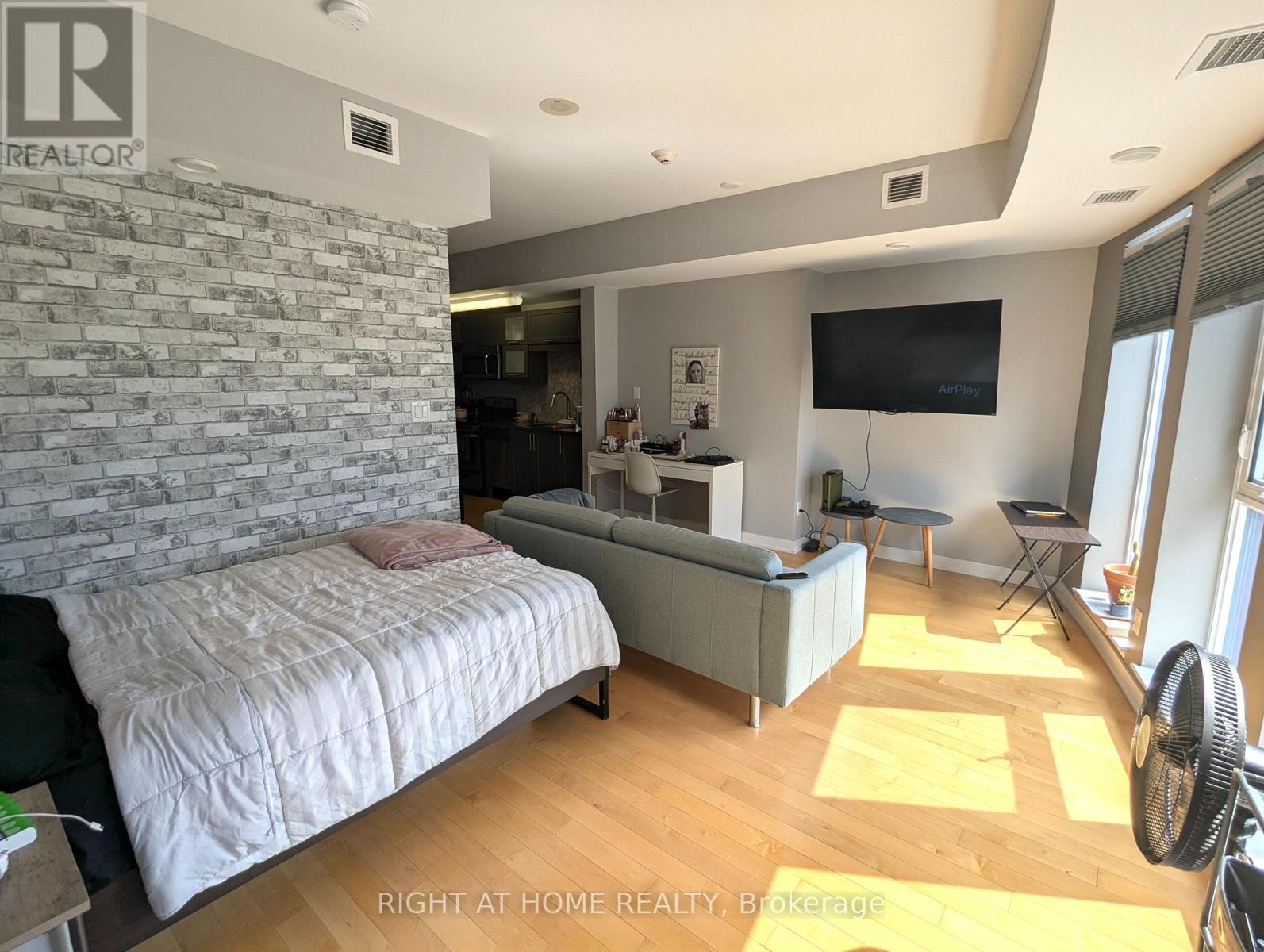 2404 - 40 Nepean Street, Ottawa, Ontario  K2P 0X5 - Photo 15 - X12367134
