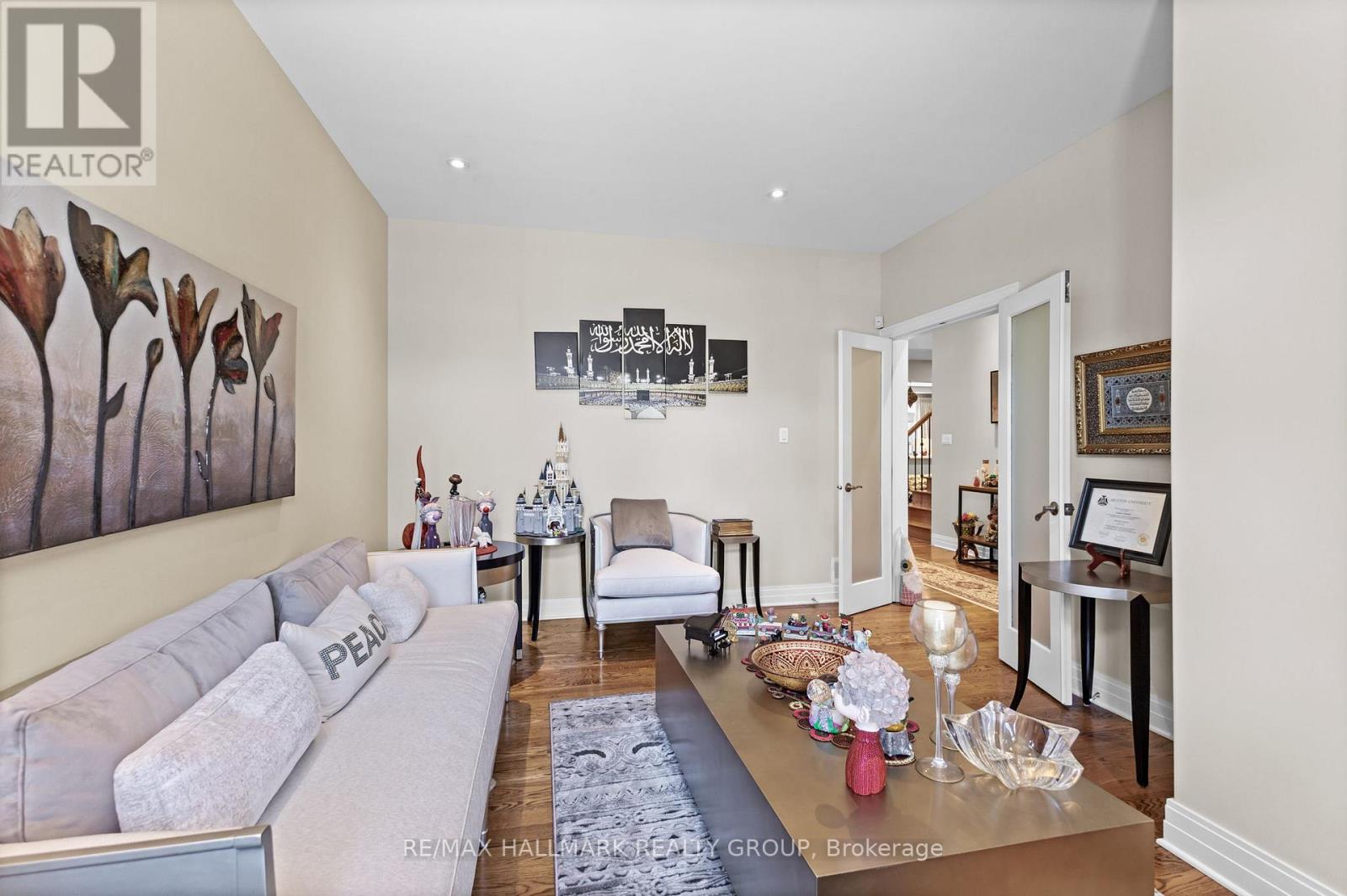 Property at 2266 PROSPECT AVENUE image 5
