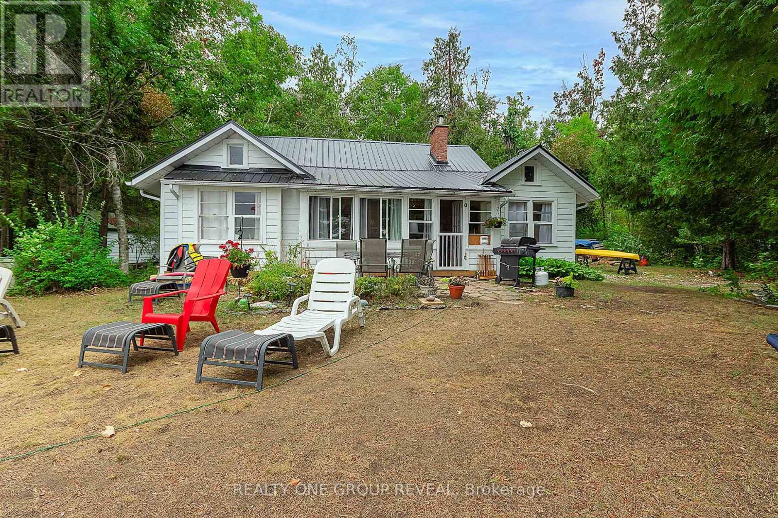 26 Fire Route 128 E, Trent Lakes, Ontario  K0M 1A0 - Photo 9 - X12365253