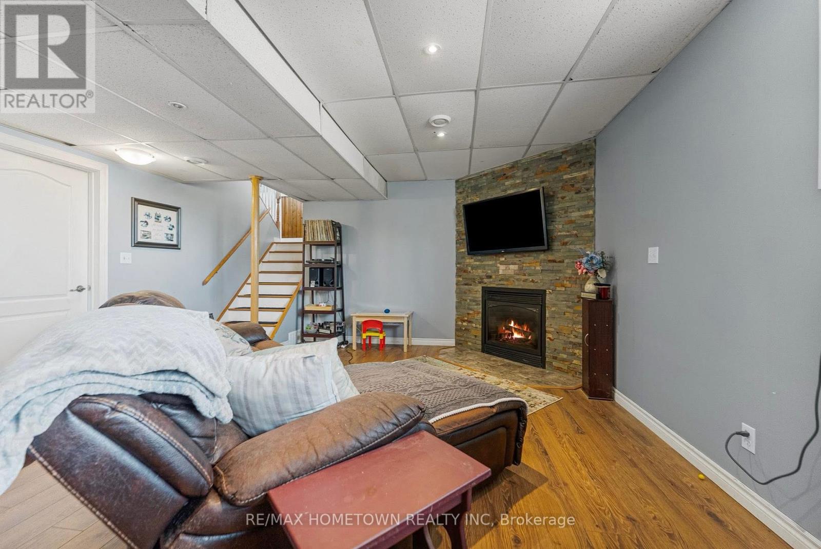 4650 County Rd 15 Road, Augusta, Ontario  K6V 5T2 - Photo 18 - X12367154