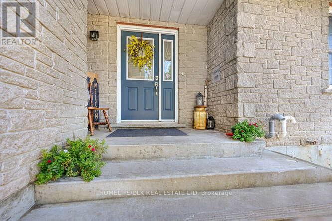 4429 Kilkenny Road, Elizabethtown-Kitley, Ontario  K0E 1M0 - Photo 4 - X12367169