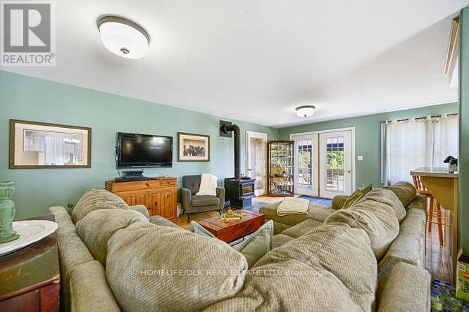 4429 Kilkenny Road, Elizabethtown-Kitley, Ontario  K0E 1M0 - Photo 9 - X12367169