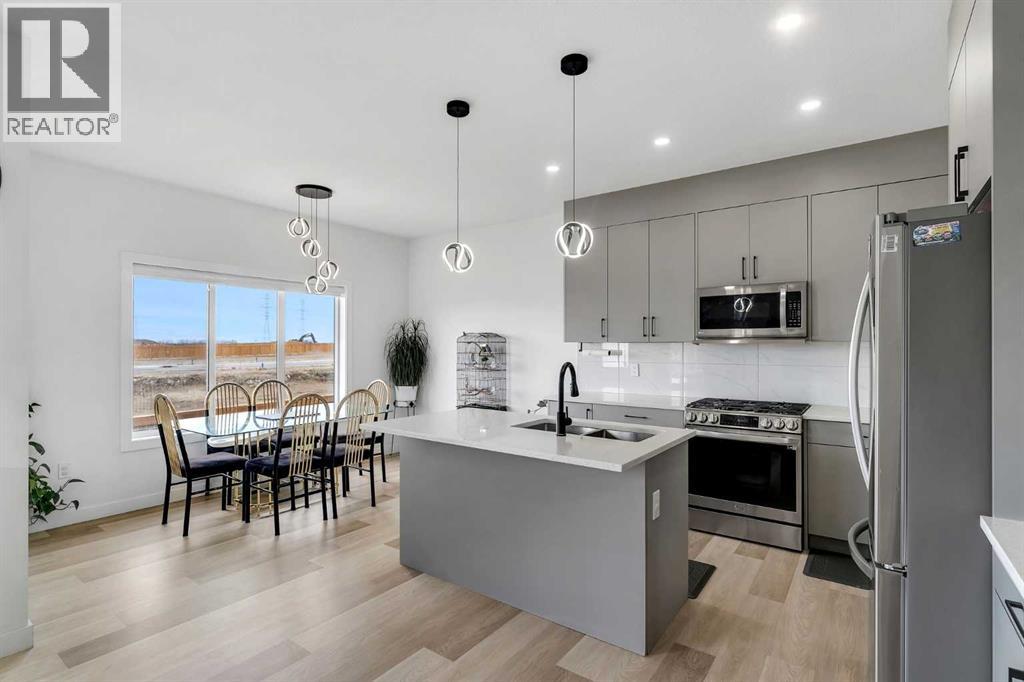 1041 Waterford Drive, Chestermere, Alberta  T1X 2P7 - Photo 9 - A2223129