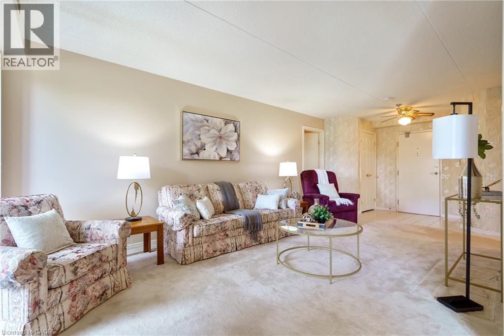 416 Limeridge Road Unit# 213, Hamilton, Ontario  L9A 2S7 - Photo 9 - 40763723