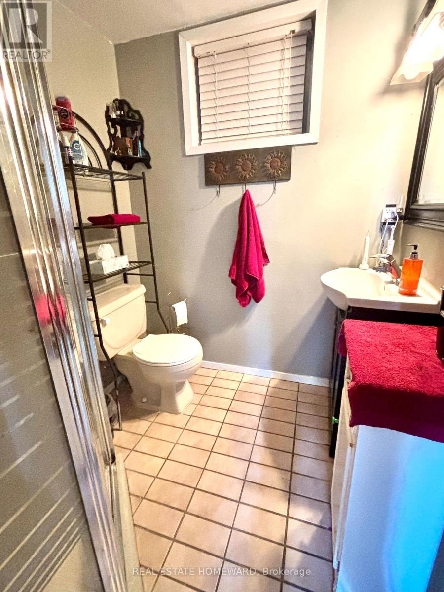 35 Bleeker Avenue, Quinte West, Ontario  K8V 5Y2 - Photo 27 - X12365771