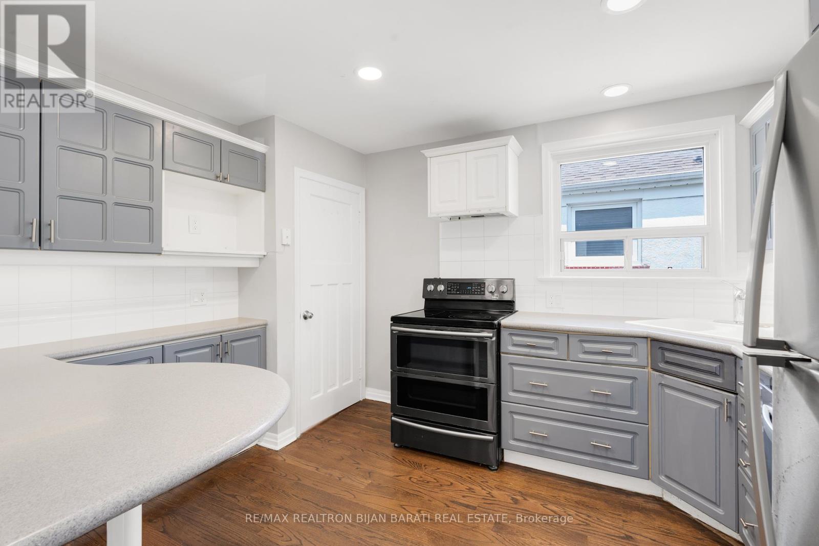 36 Cobden Street, Toronto, Ontario M2R 1S2 - Photo 7 - C12367097