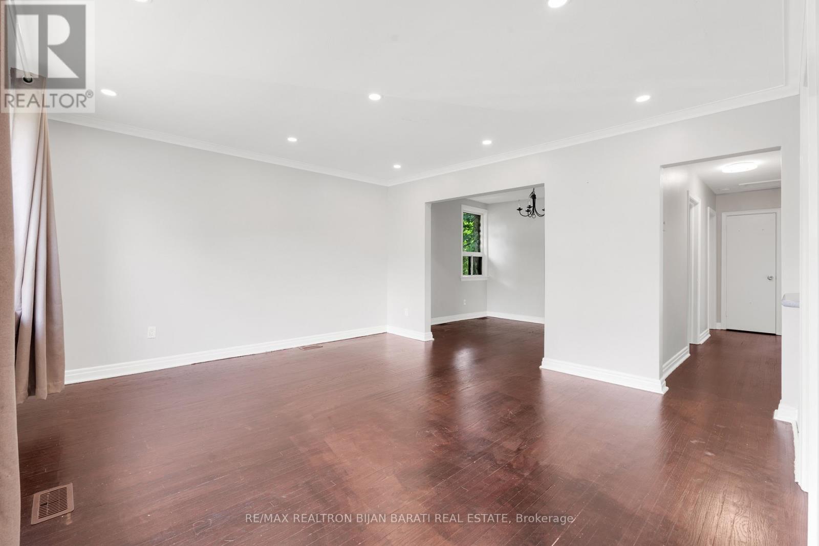 36 Cobden Street, Toronto, Ontario M2R 1S2 - Photo 8 - C12367097