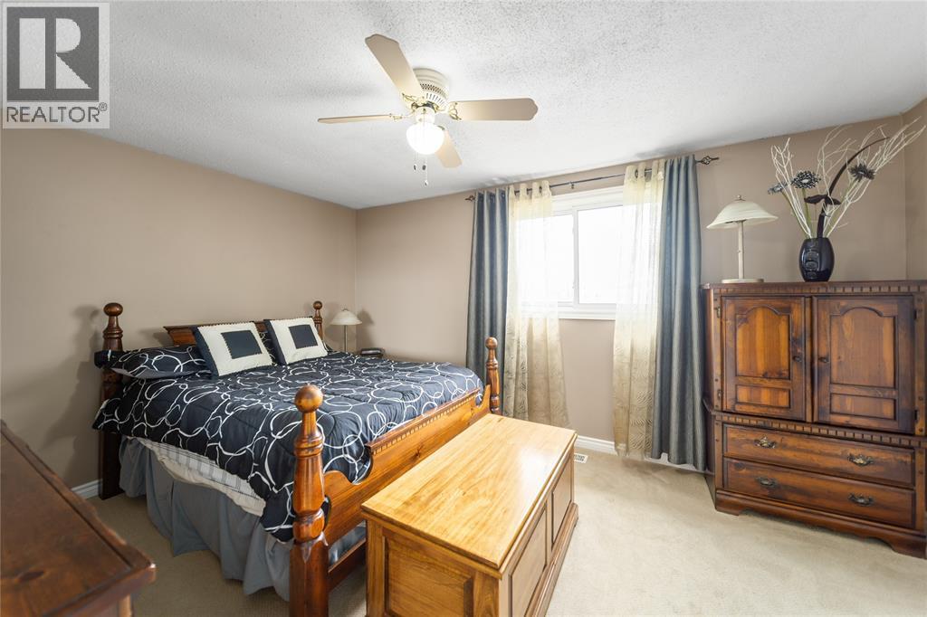 215 Trudeau Drive Unit# 33, Sarnia, Ontario  N7S 4T5 - Photo 9 - 25021757