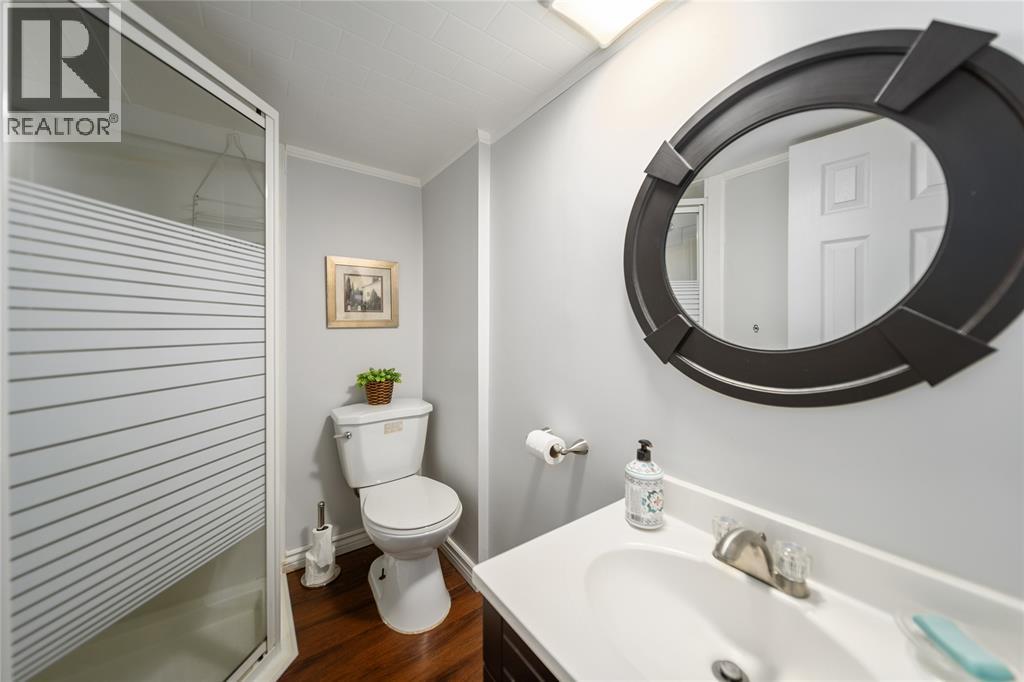 215 Trudeau Drive Unit# 33, Sarnia, Ontario  N7S 4T5 - Photo 18 - 25021757