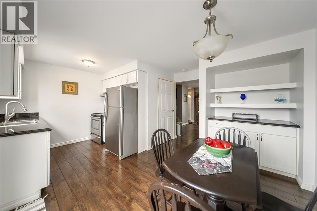 215 Trudeau Drive Unit# 33, Sarnia, Ontario  N7S 4T5 - Photo 6 - 25021760