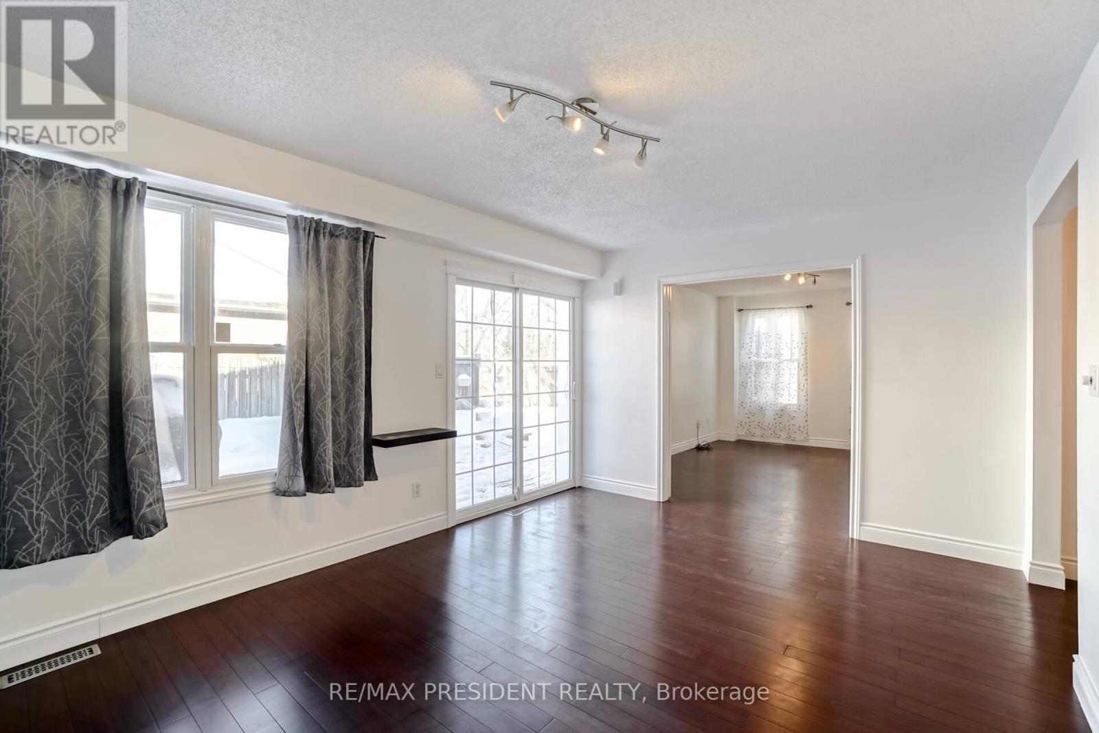 2 White Cliffe Drive, Clarington (Courtice), Ontario  L1E 1V2 - Photo 11 - E12367147