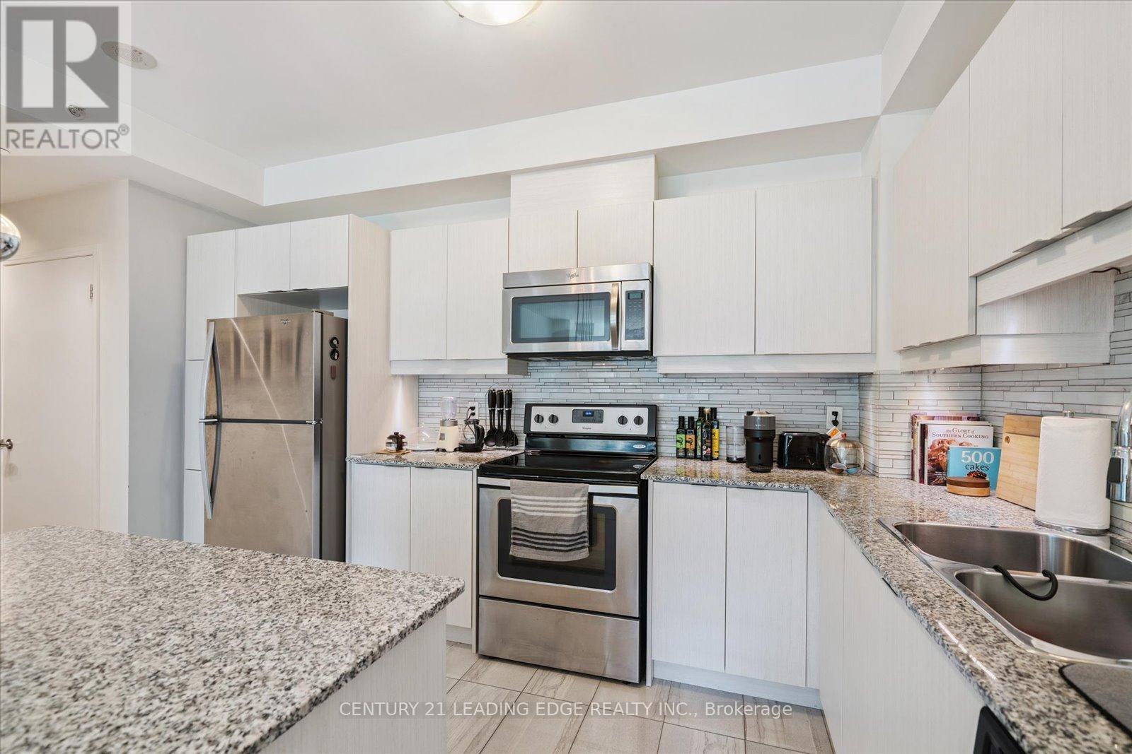 301 - 2910 Highway 7 Road W, Vaughan, Ontario  L4K 0H8 - Photo 16 - N12367132