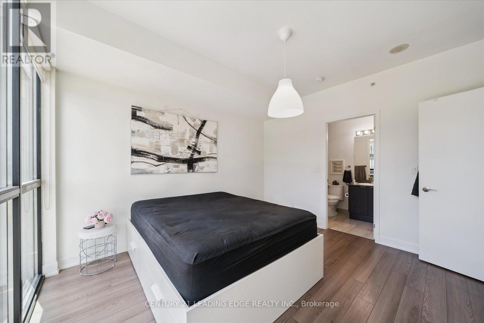 301 - 2910 Highway 7 Road W, Vaughan, Ontario  L4K 0H8 - Photo 23 - N12367132