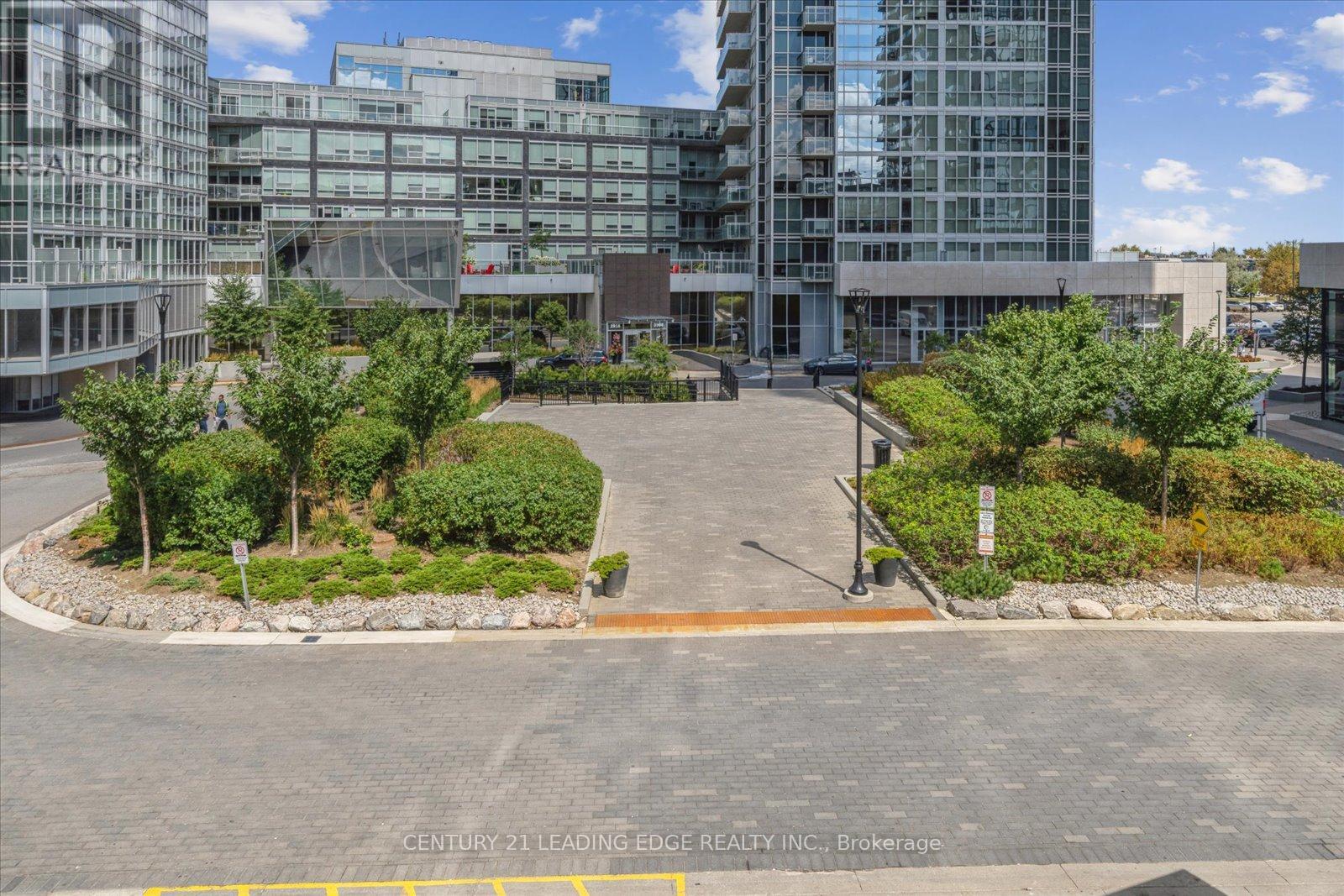 301 - 2910 Highway 7 Road W, Vaughan, Ontario  L4K 0H8 - Photo 3 - N12367132