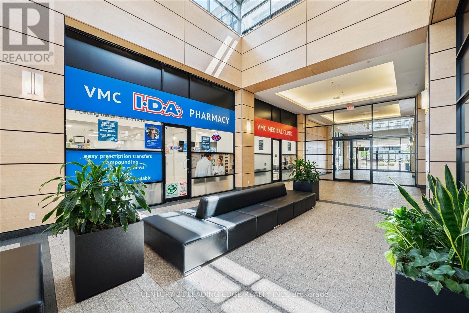 301 - 2910 Highway 7 Road W, Vaughan, Ontario  L4K 0H8 - Photo 49 - N12367132