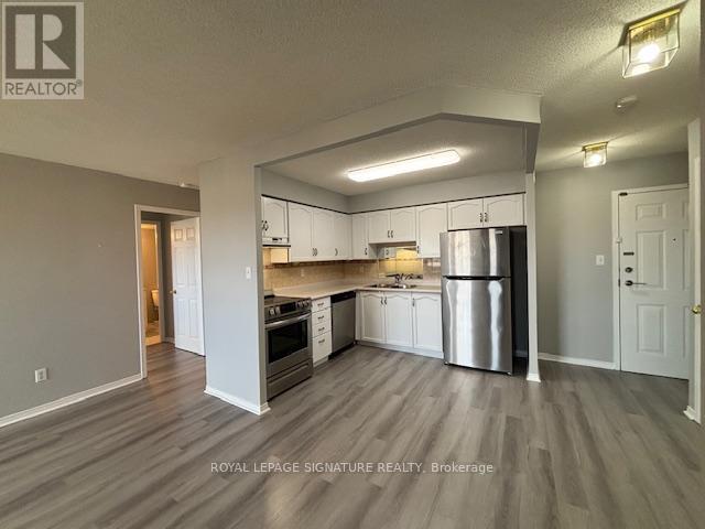 407 - 32 Tannery Street, Mississauga, Ontario  L5M 6T6 - Photo 5 - W12367099