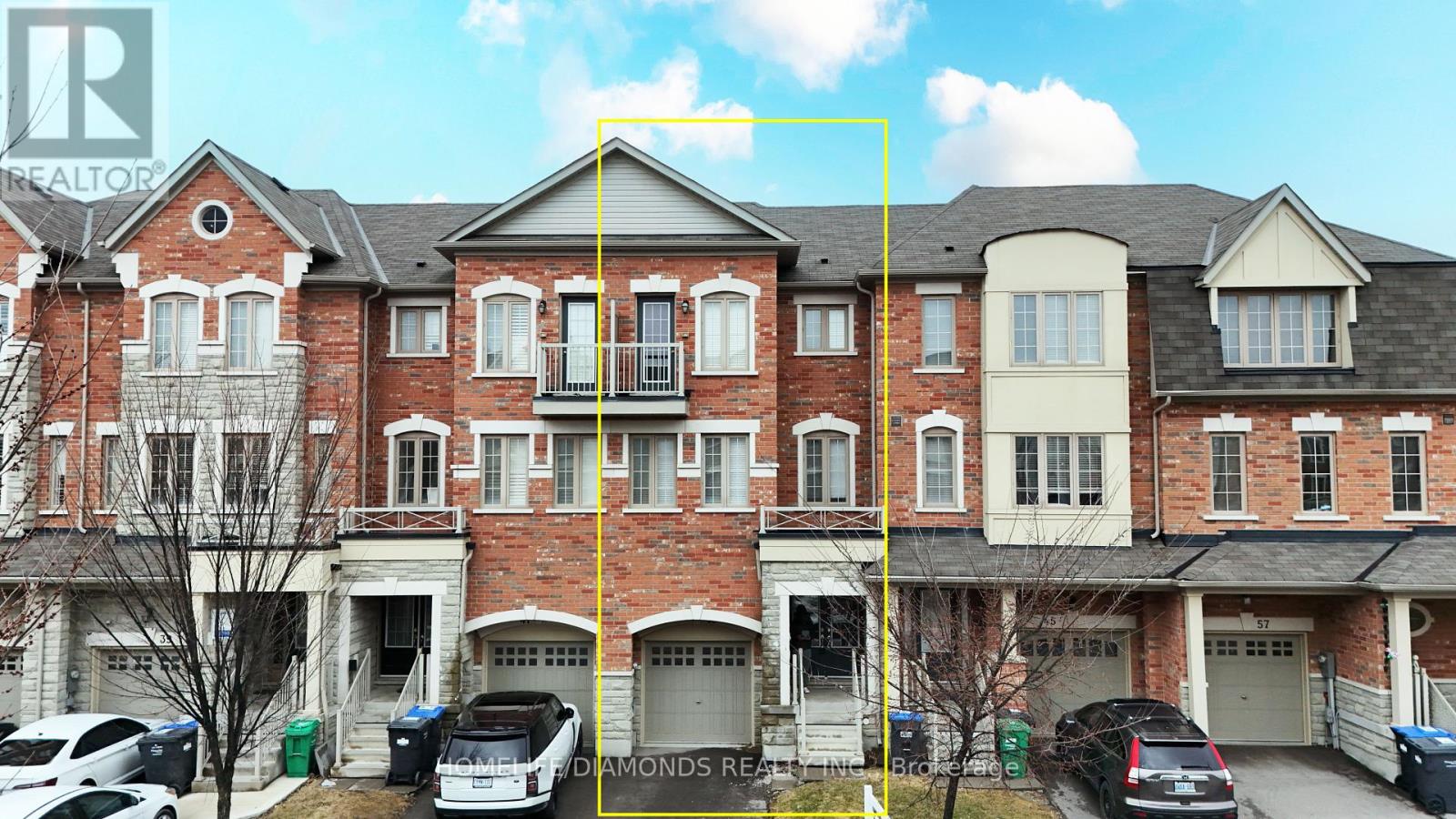 43 Sprucewood Road, Brampton (Heart Lake), Ontario  L6Z 0B4 - Photo 2 - W12367106