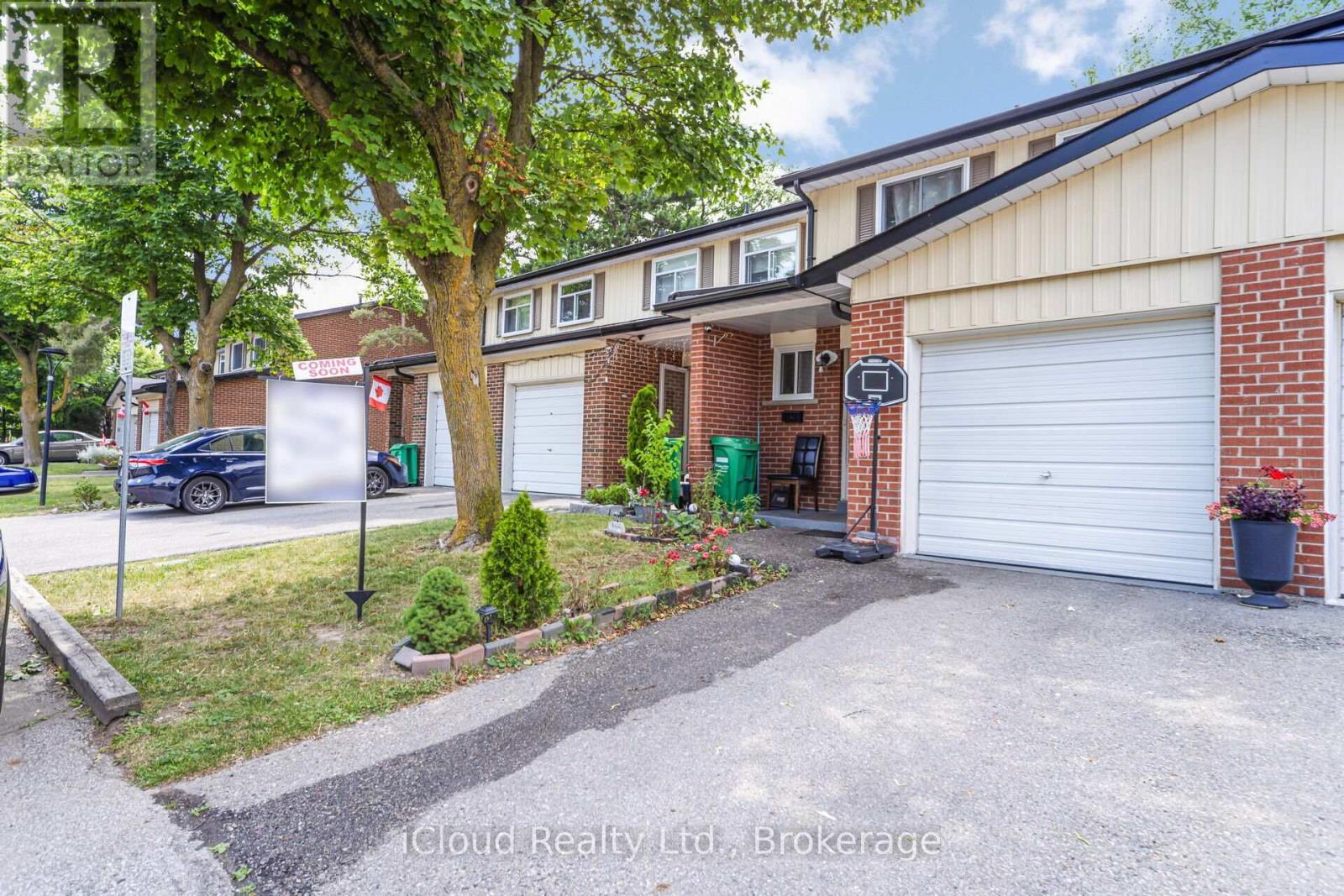 25 - 25 Vodden Court, Brampton, Ontario  L6V 2V7 - Photo 2 - W12367109