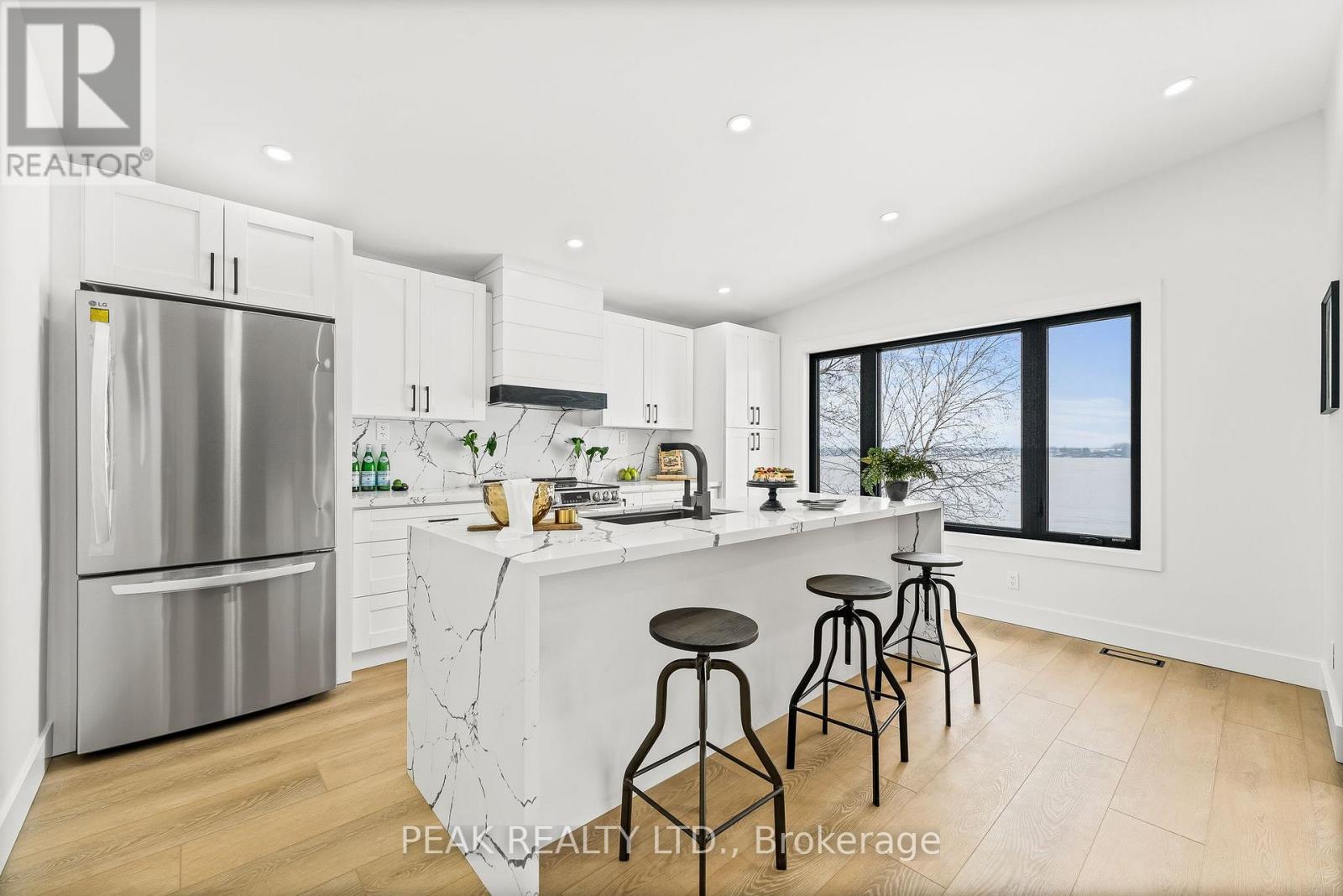 5 Mcgill Drive, Kawartha Lakes (Janetville), Ontario  L0B 1K0 - Photo 22 - X12367211