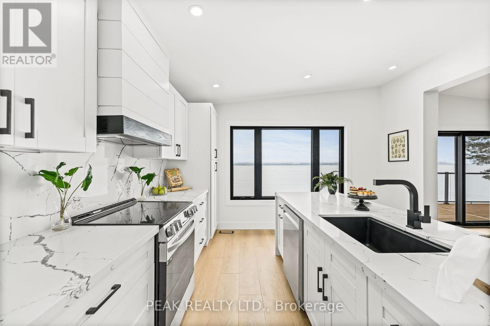 5 Mcgill Drive, Kawartha Lakes (Janetville), Ontario  L0B 1K0 - Photo 26 - X12367211