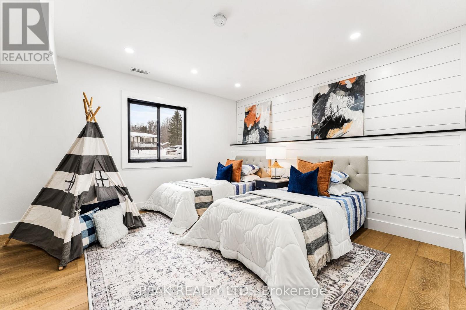 5 Mcgill Drive, Kawartha Lakes (Janetville), Ontario  L0B 1K0 - Photo 36 - X12367211