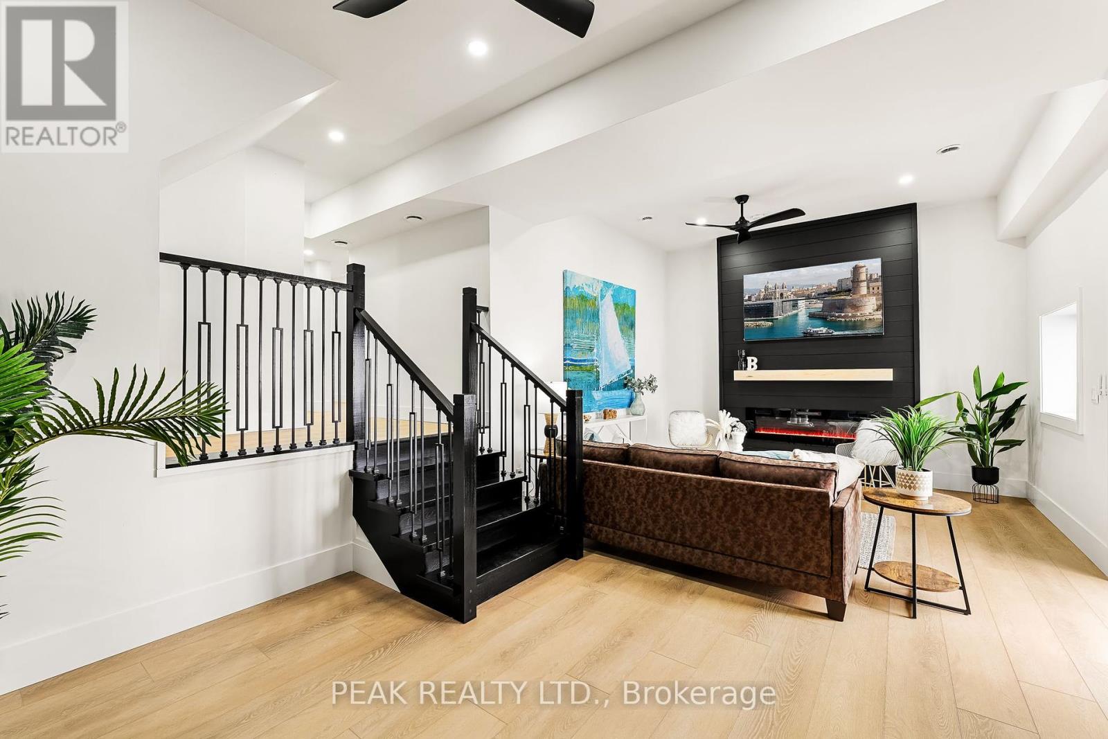 5 Mcgill Drive, Kawartha Lakes (Janetville), Ontario  L0B 1K0 - Photo 9 - X12367211