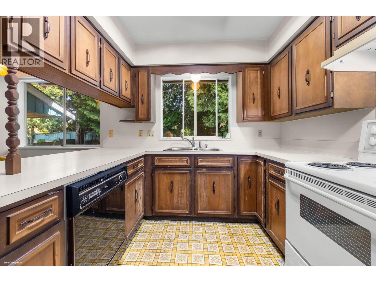 10520 Milford Drive, Richmond, British Columbia  V7A 4J7 - Photo 8 - R3040977
