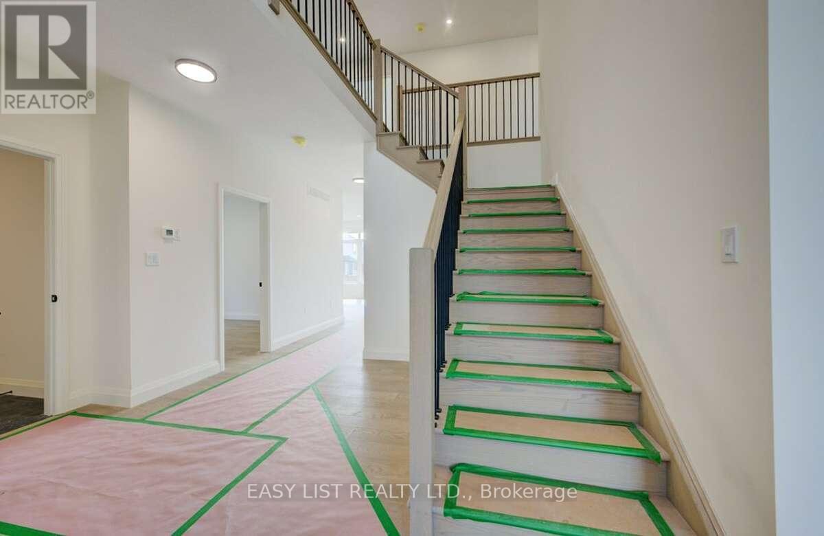 61 Bricker Avenue, Centre Wellington, Ontario  N0B 1S0 - Photo 10 - X12367081