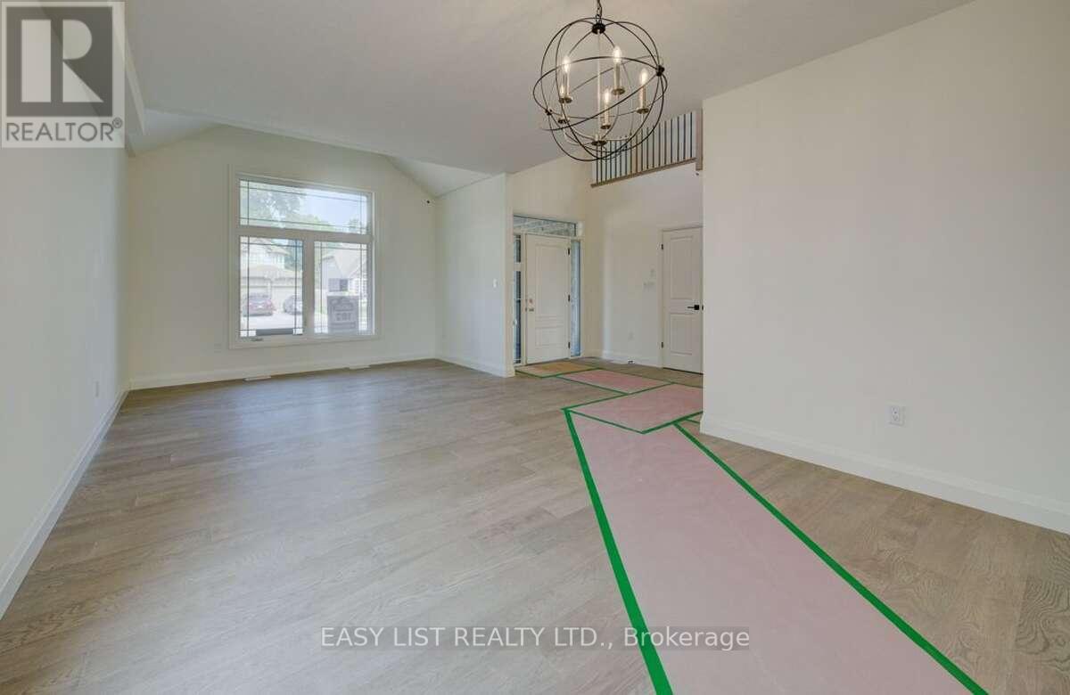 61 Bricker Avenue, Centre Wellington, Ontario  N0B 1S0 - Photo 11 - X12367081