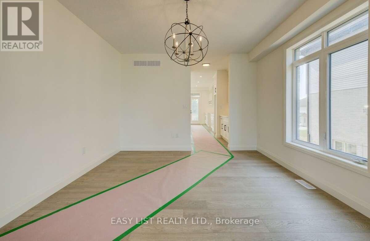 61 Bricker Avenue, Centre Wellington, Ontario  N0B 1S0 - Photo 12 - X12367081