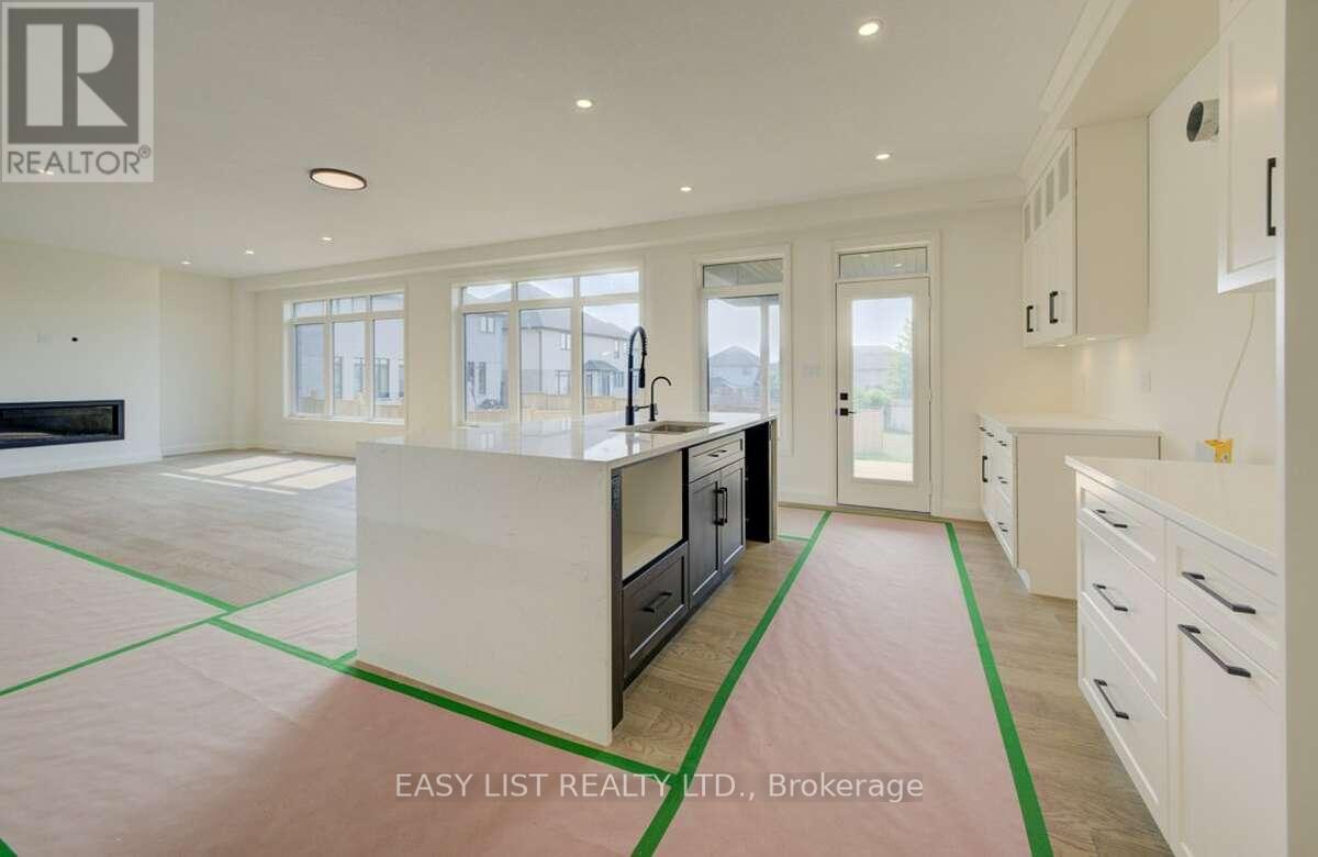 61 Bricker Avenue, Centre Wellington, Ontario  N0B 1S0 - Photo 14 - X12367081