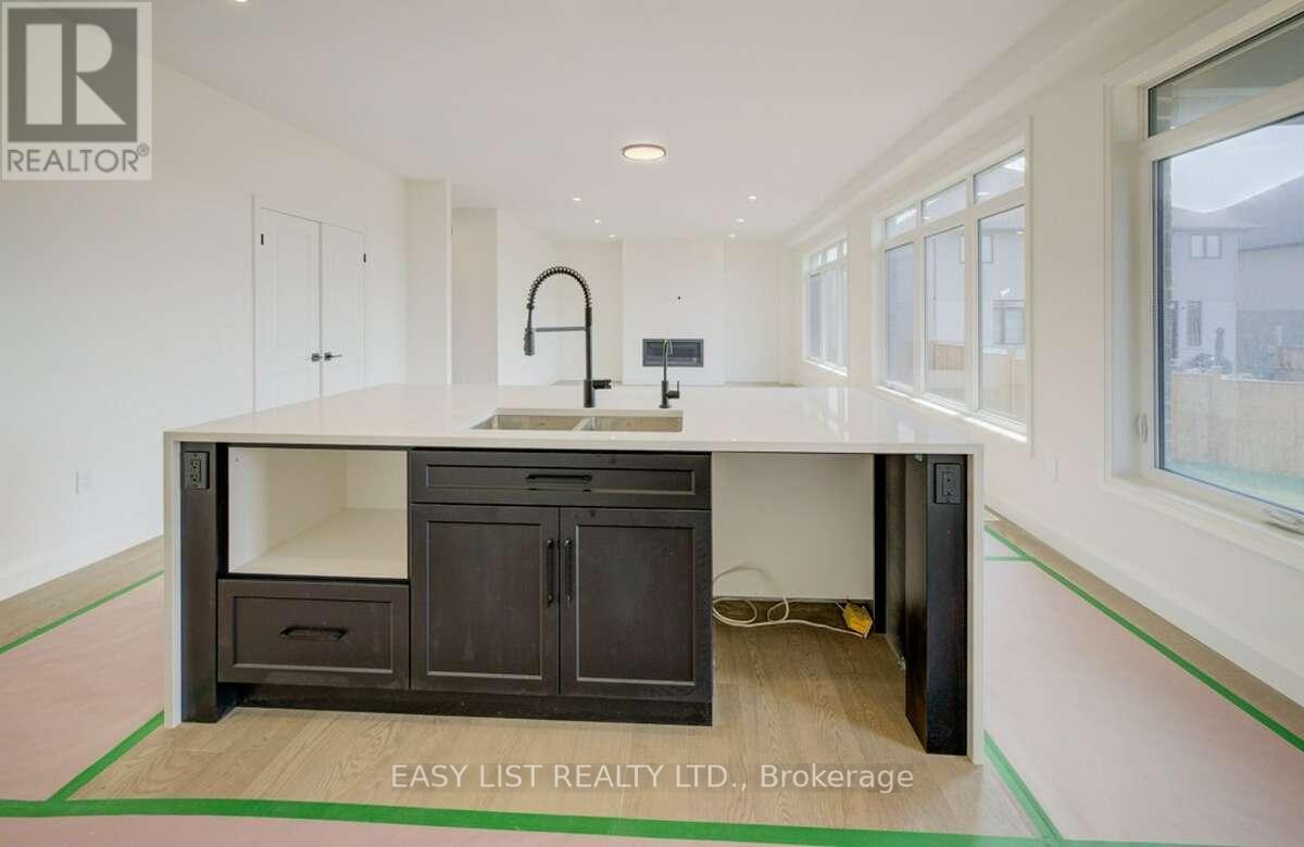 61 Bricker Avenue, Centre Wellington, Ontario  N0B 1S0 - Photo 15 - X12367081