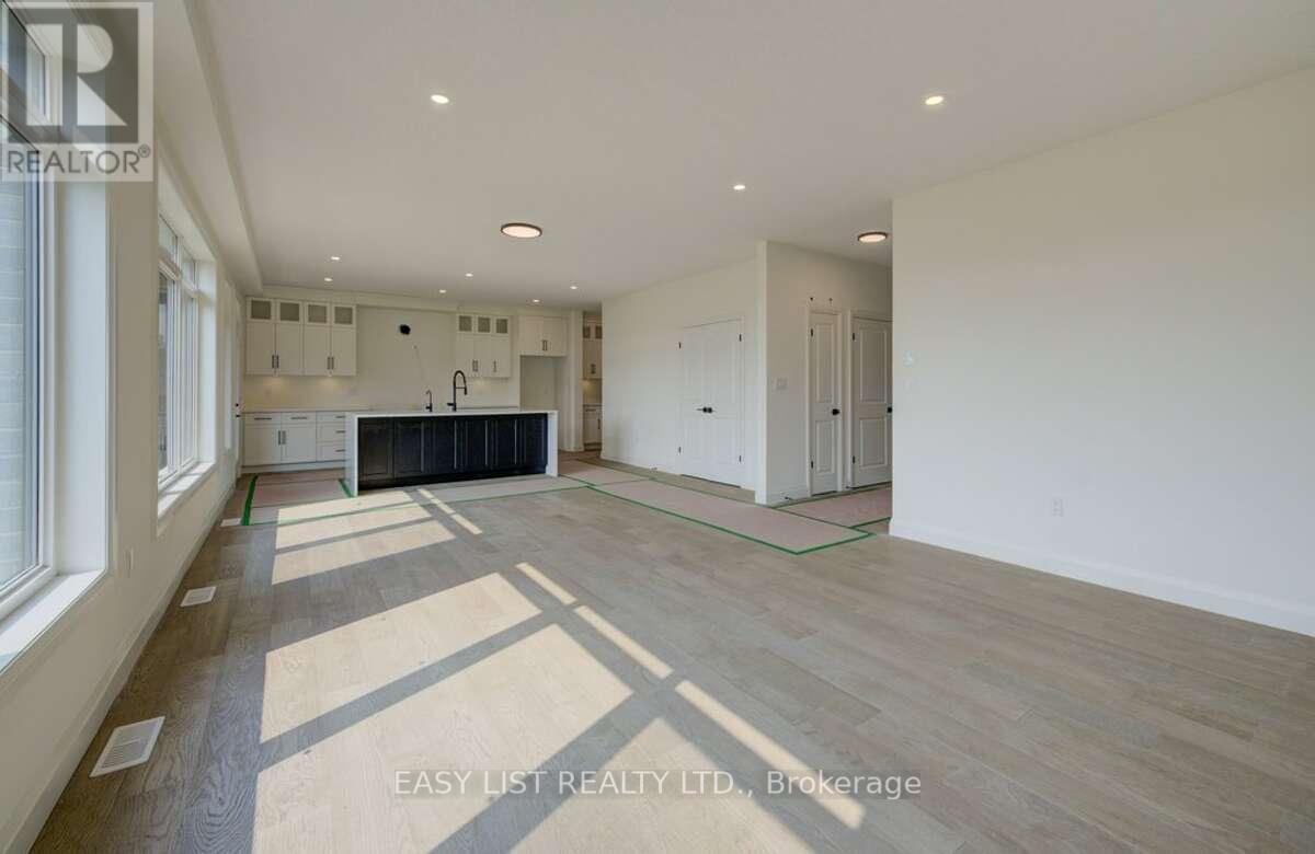 61 Bricker Avenue, Centre Wellington, Ontario  N0B 1S0 - Photo 18 - X12367081