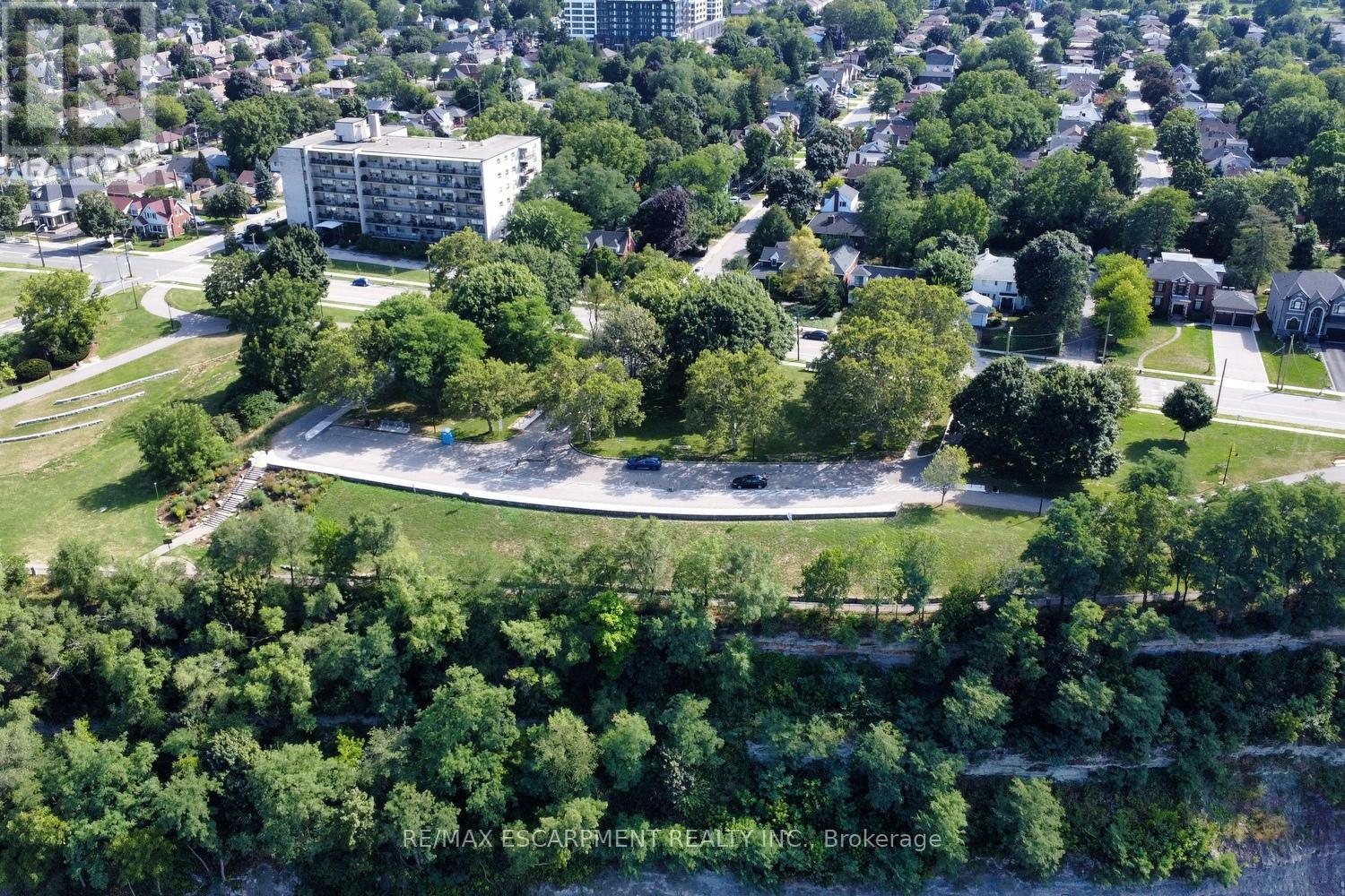 200 Concession Street, Hamilton, Ontario  L9A 1A9 - Photo 45 - X12367117