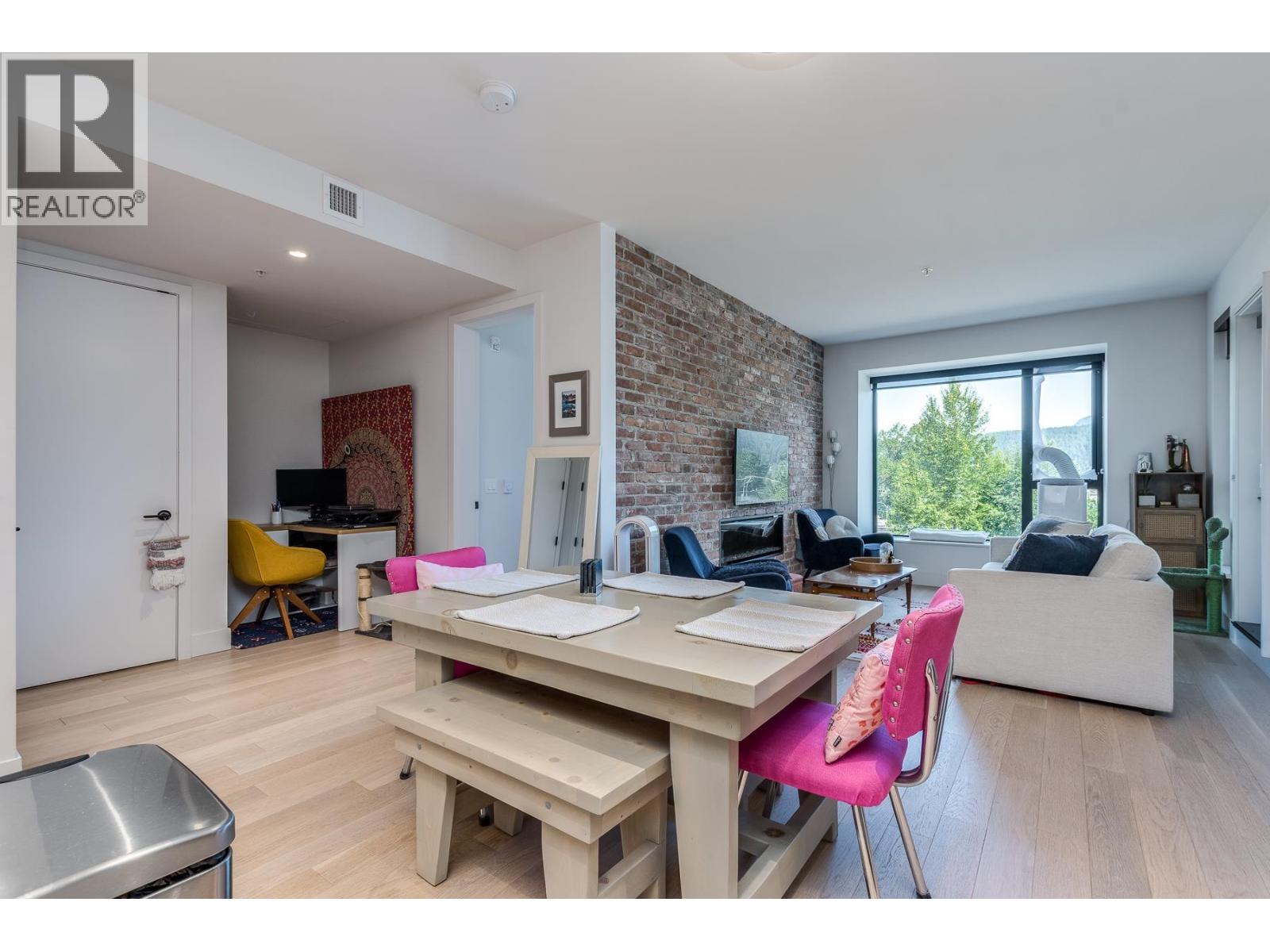 307 83 Moody Street, Port Moody, British Columbia  V3H 0K7 - Photo 4 - R3040991