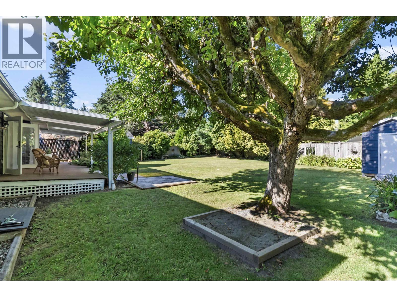 861 53a Street, Delta, British Columbia  V4M 3C8 - Photo 32 - R3041000