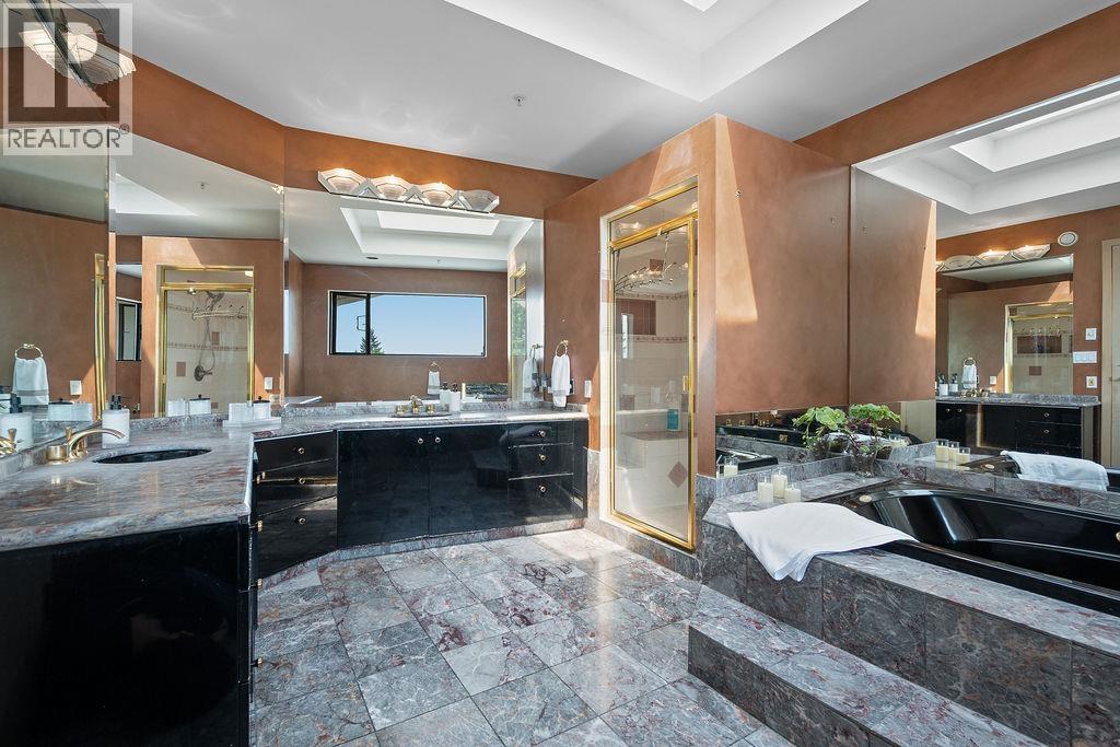 2490 Westhill Court, West Vancouver, British Columbia  V7S 3A5 - Photo 16 - R3041019